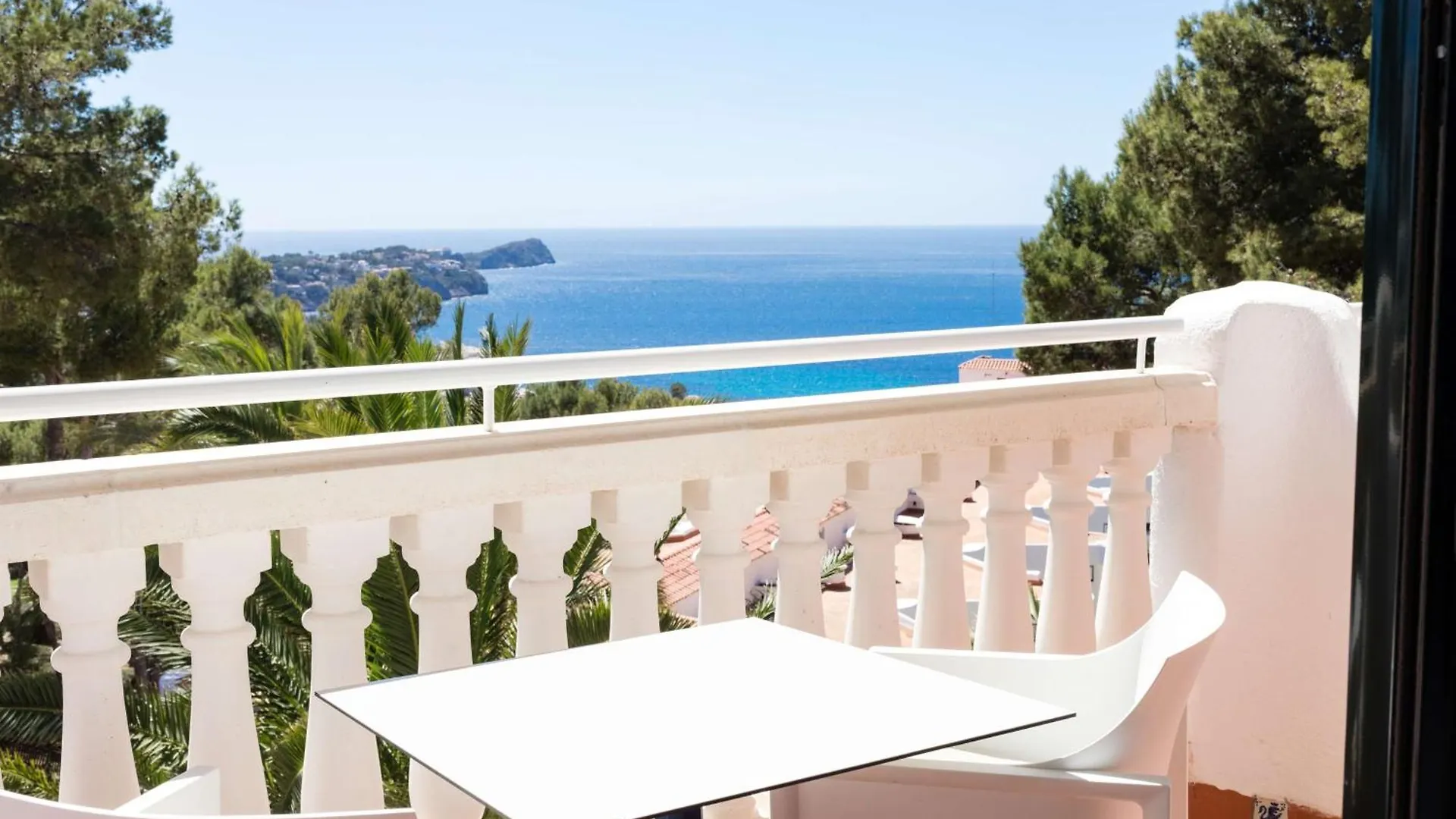 Hilton Mallorca Galatzo Peguera Hotel