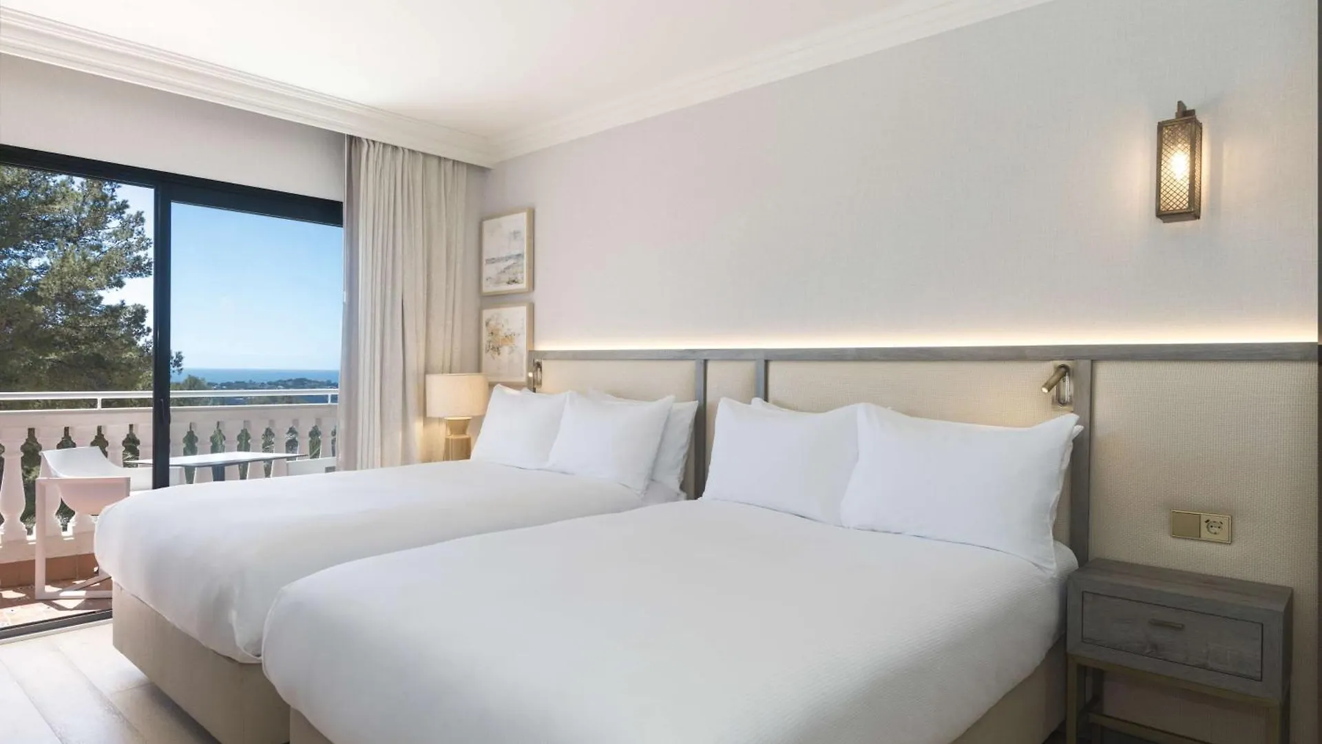 ***** Hotell Hilton Mallorca Galatzo Peguera Spanien